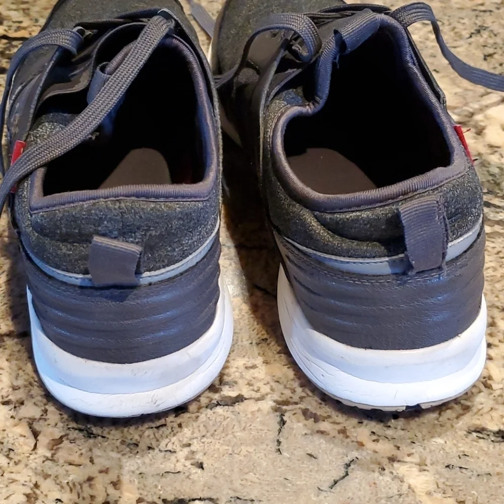 💥Levi's* Shoes